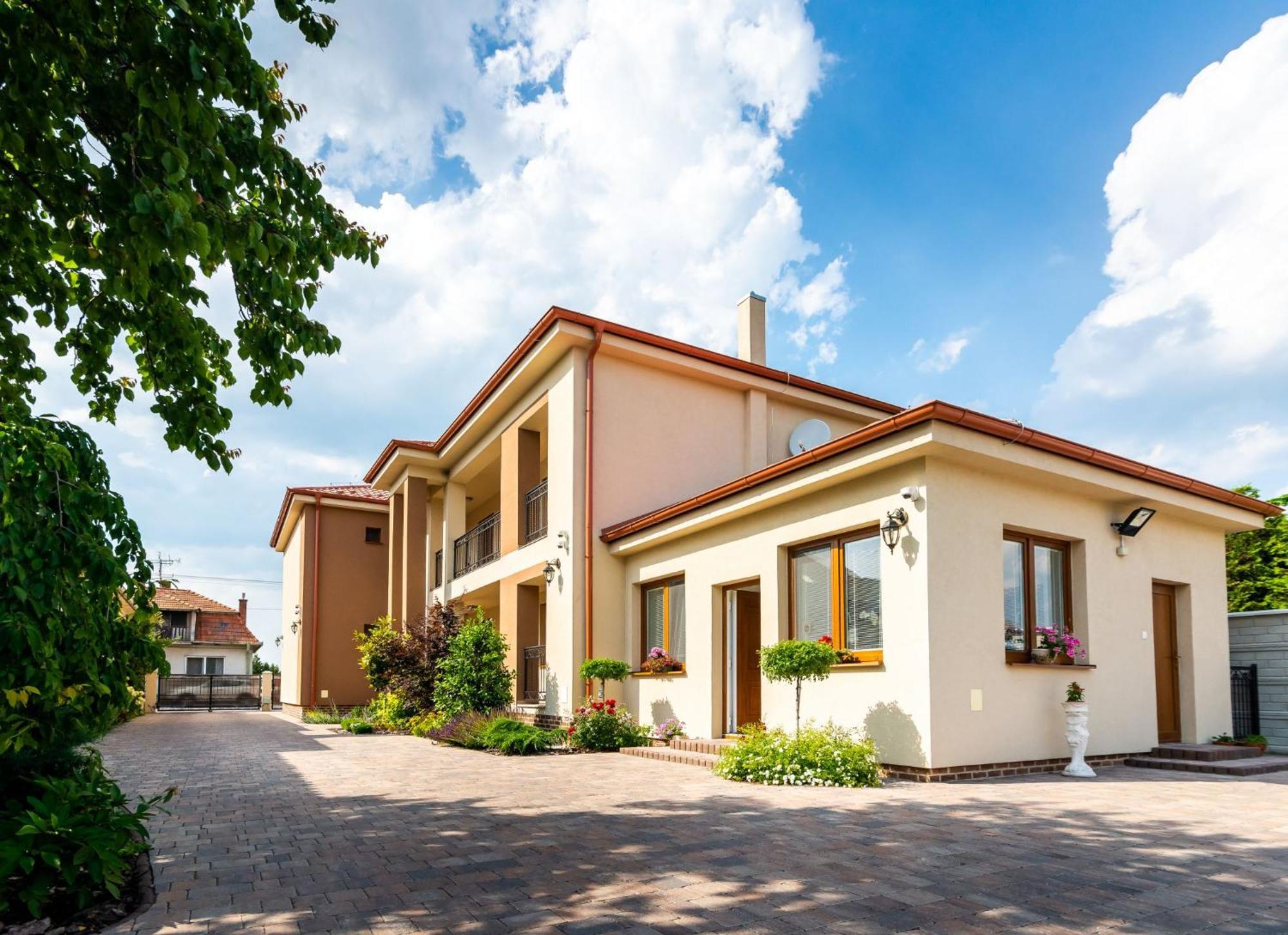 Villa Ephélia Dunajská Streda Exterior foto